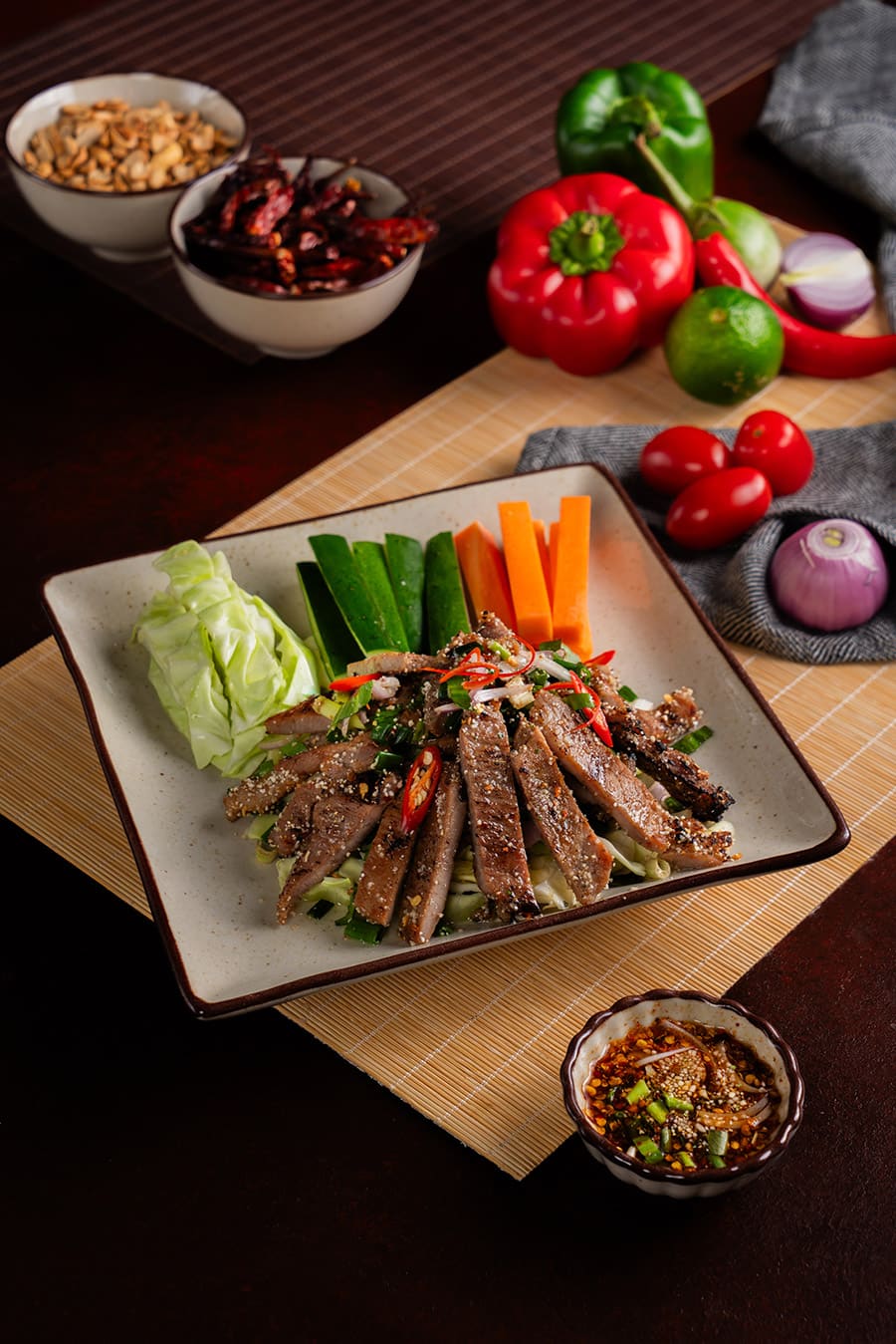 Heo Xiên Cốt Dừa Với Xôi